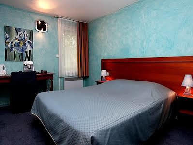 Bagatelle Hotel Dizy Bagian luar foto