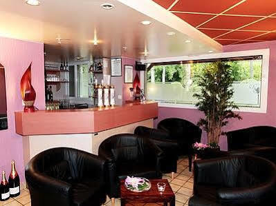Bagatelle Hotel Dizy Bagian luar foto